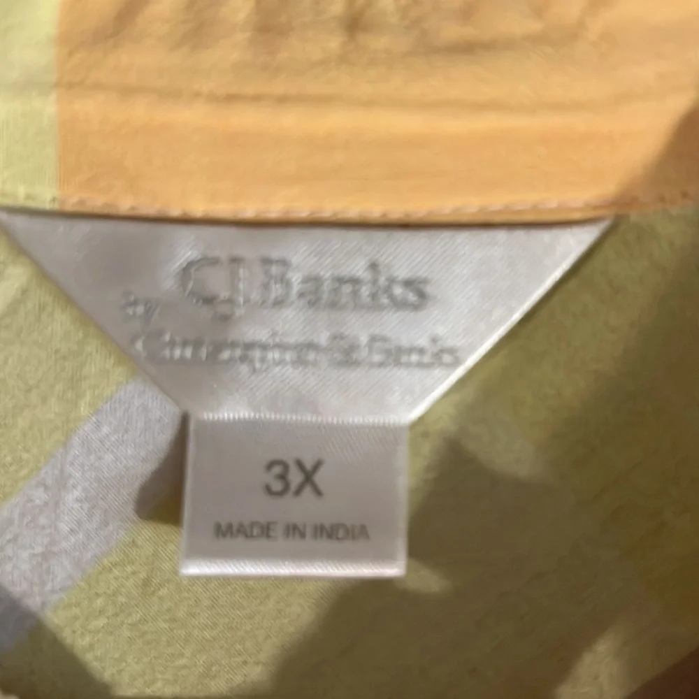 𝅺CJ BANKS button down blouse with embroidery SUZE 3X - Picture 9 of 10